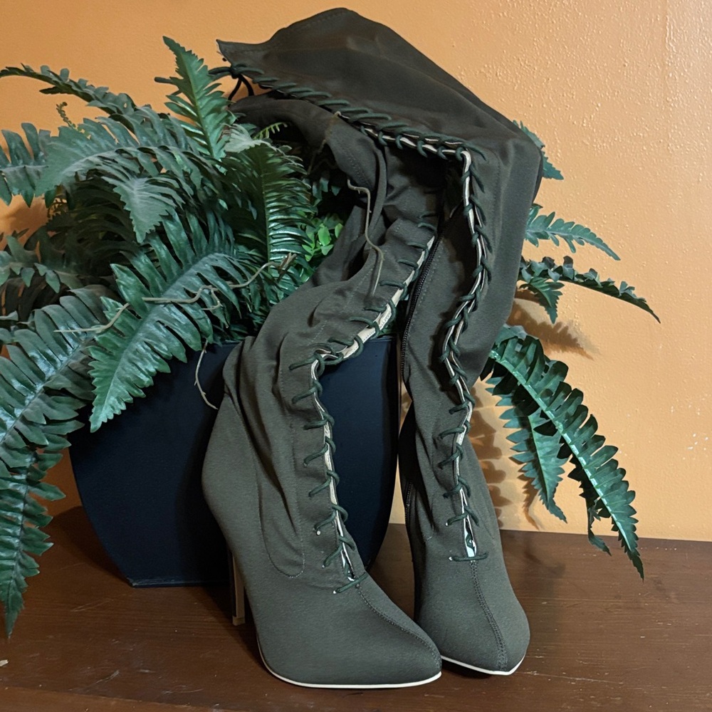 EGO Olive Lace-Up Heeled Boots